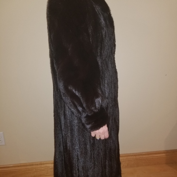 Women's Custom Full Length Mink Coat Black - Picture 5 of 6